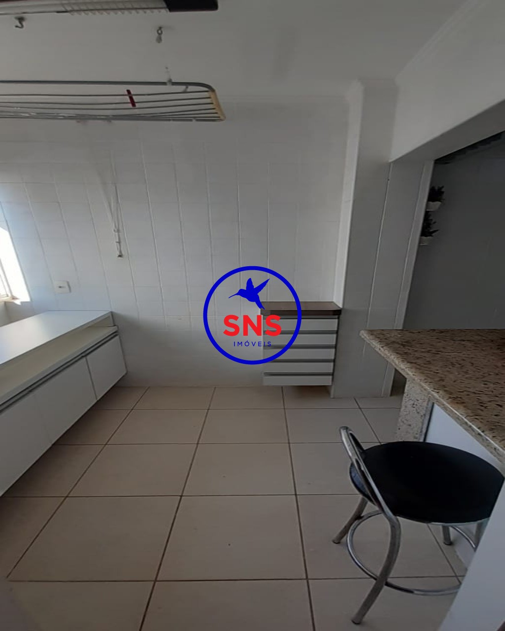 Apartamento à venda com 3 quartos, 140m² - Foto 10