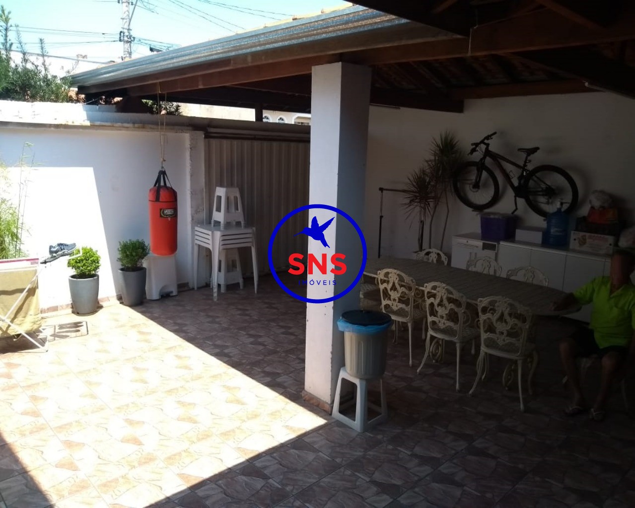 Casa à venda com 3 quartos, 240m² - Foto 25