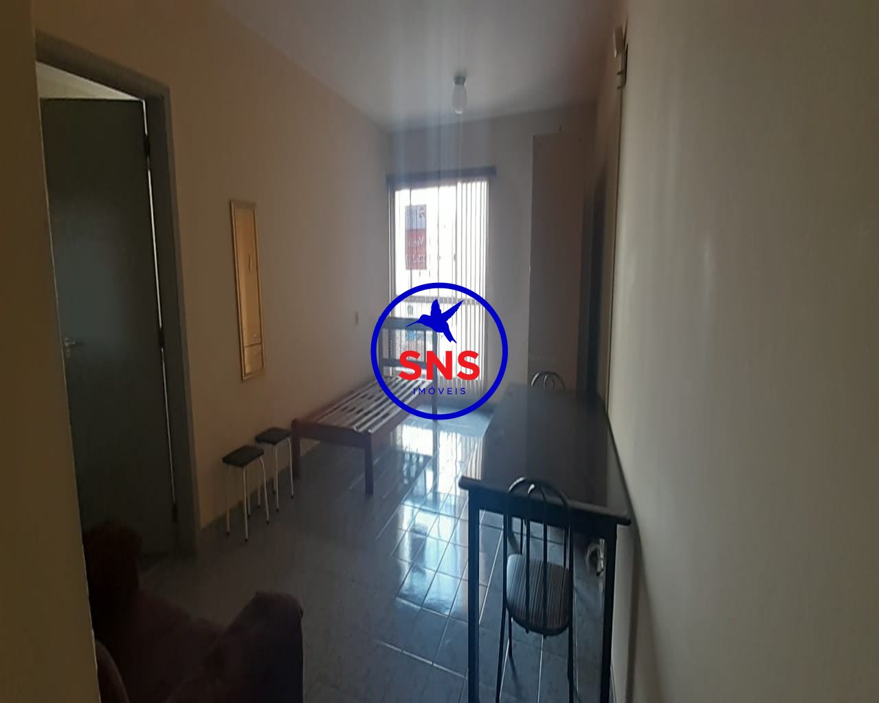 Apartamento à venda com 1 quarto, 35m² - Foto 2