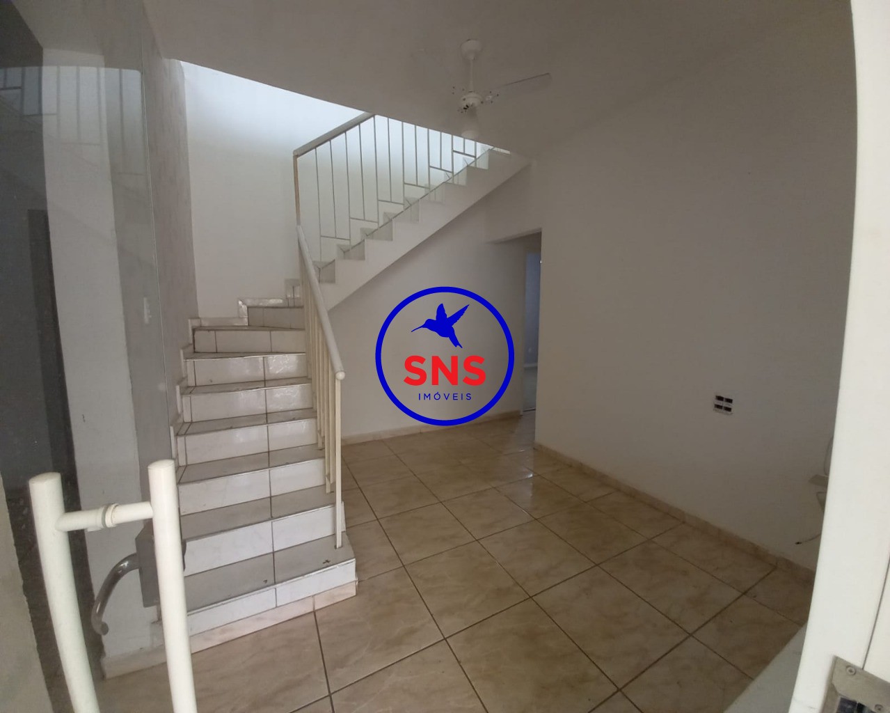 Prédio Inteiro à venda e aluguel com 2 quartos, 110m² - Foto 4