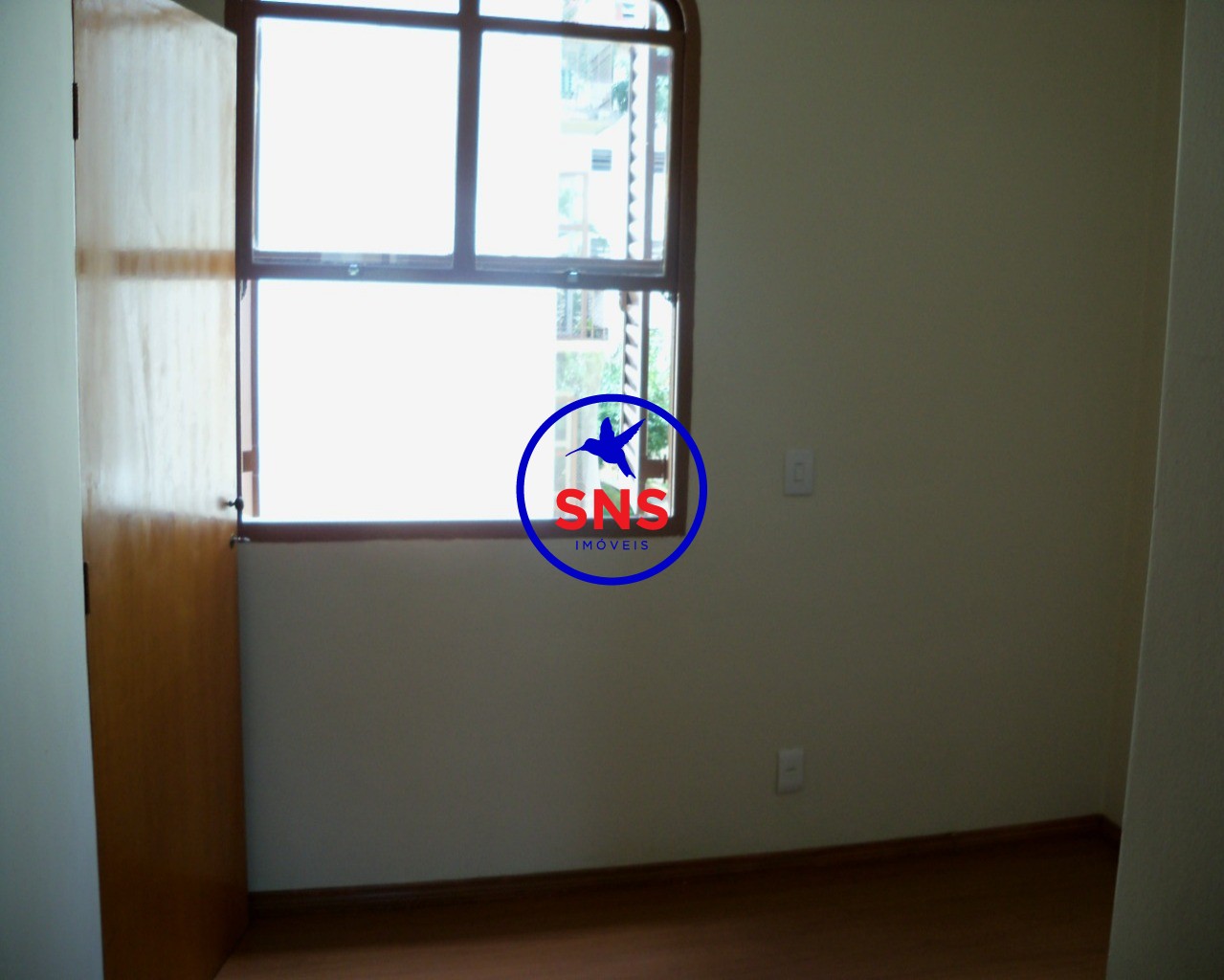 Apartamento à venda com 3 quartos, 74m² - Foto 3