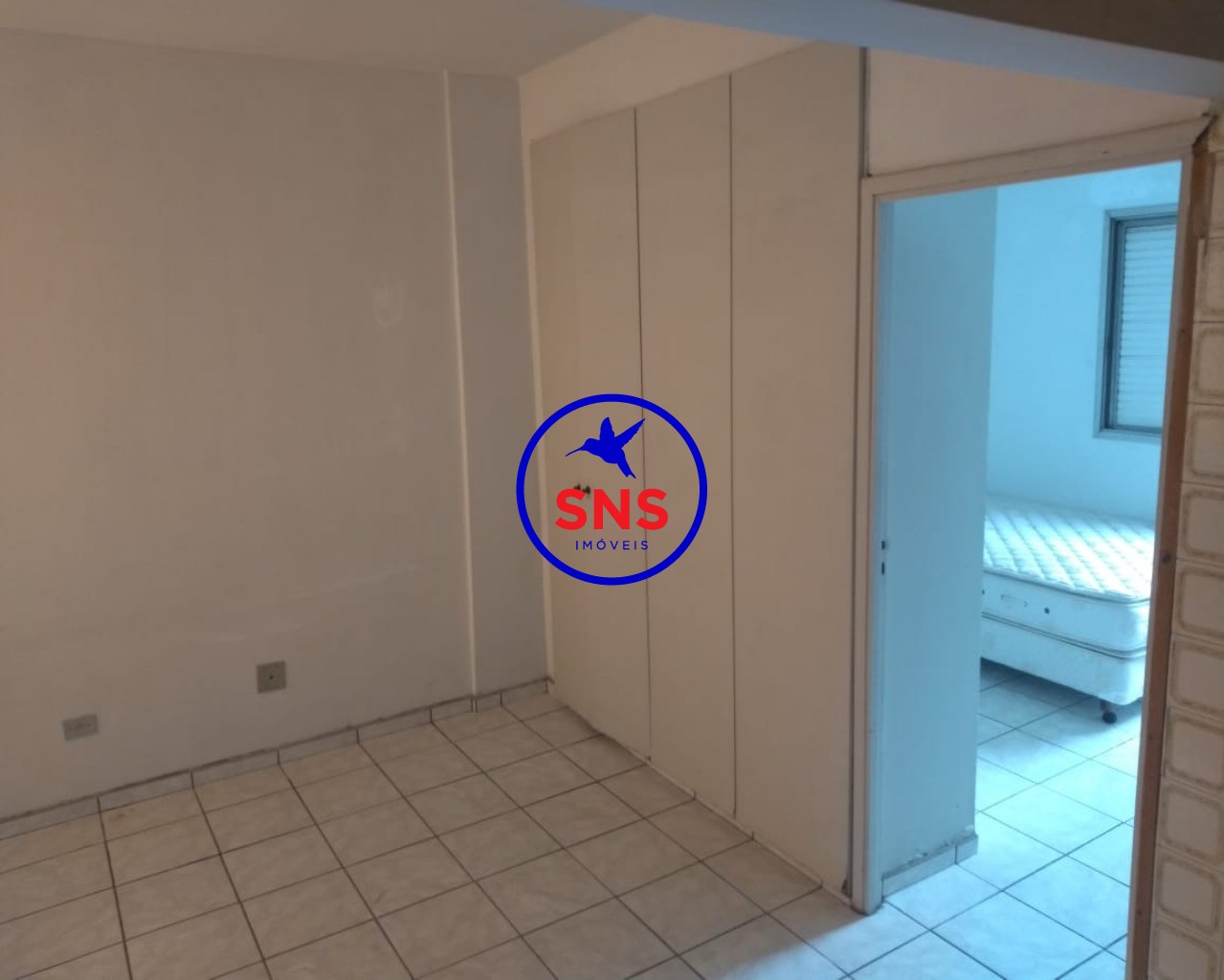 Apartamento à venda com 1 quarto, 40m² - Foto 1