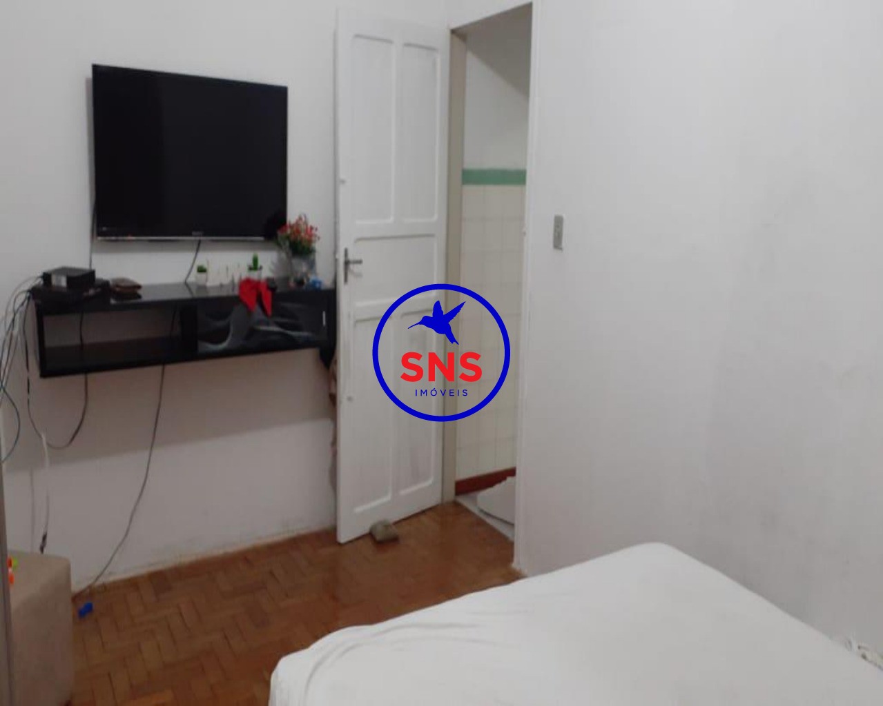 Casa à venda com 4 quartos, 240m² - Foto 11