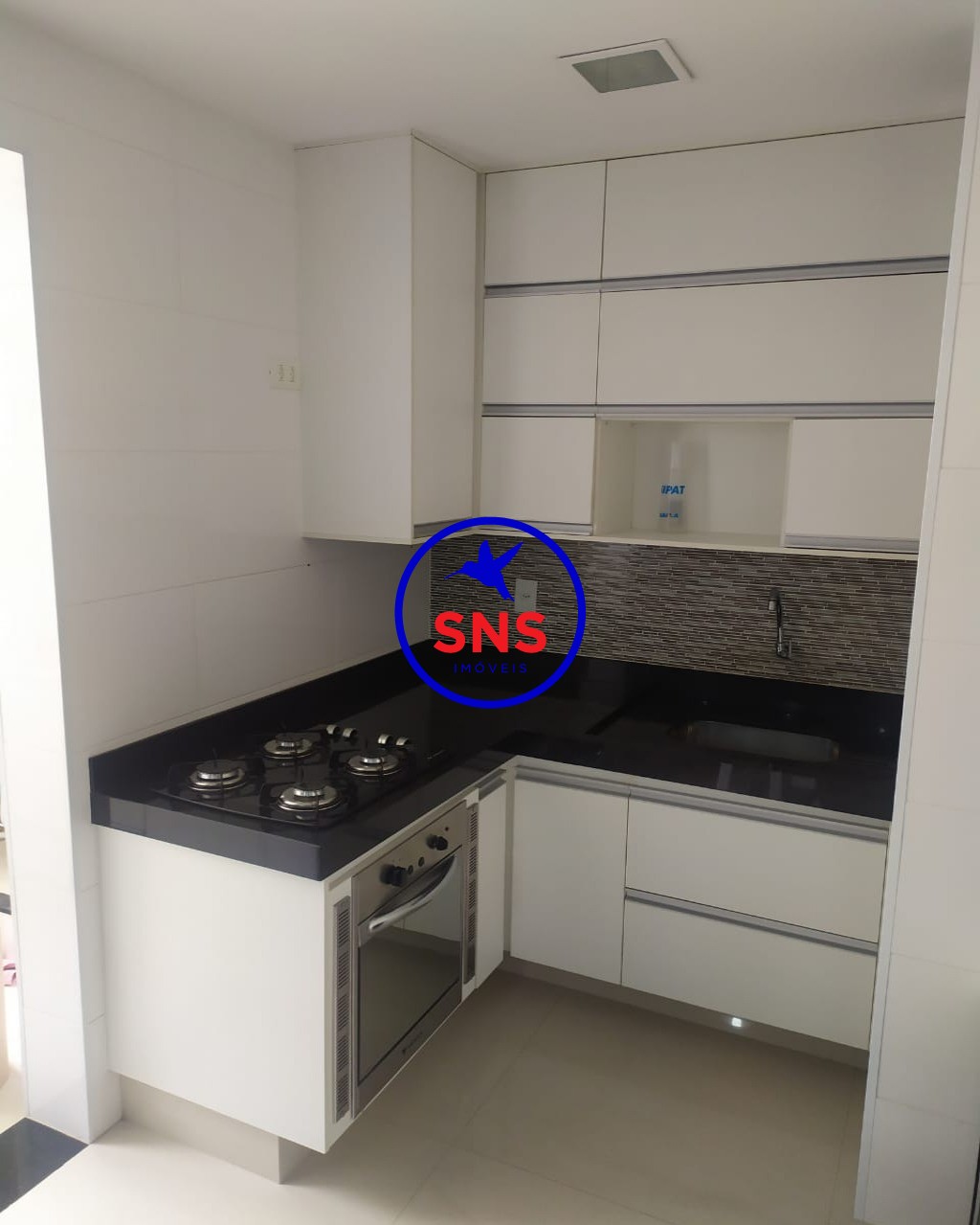 Apartamento à venda com 2 quartos, 63m² - Foto 11