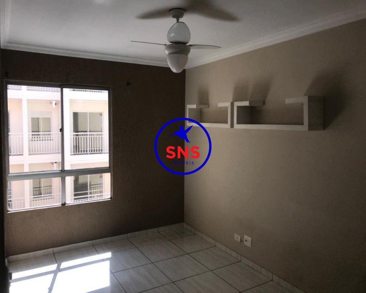 Apartamento à venda com 2 quartos, 70m² - Foto 12