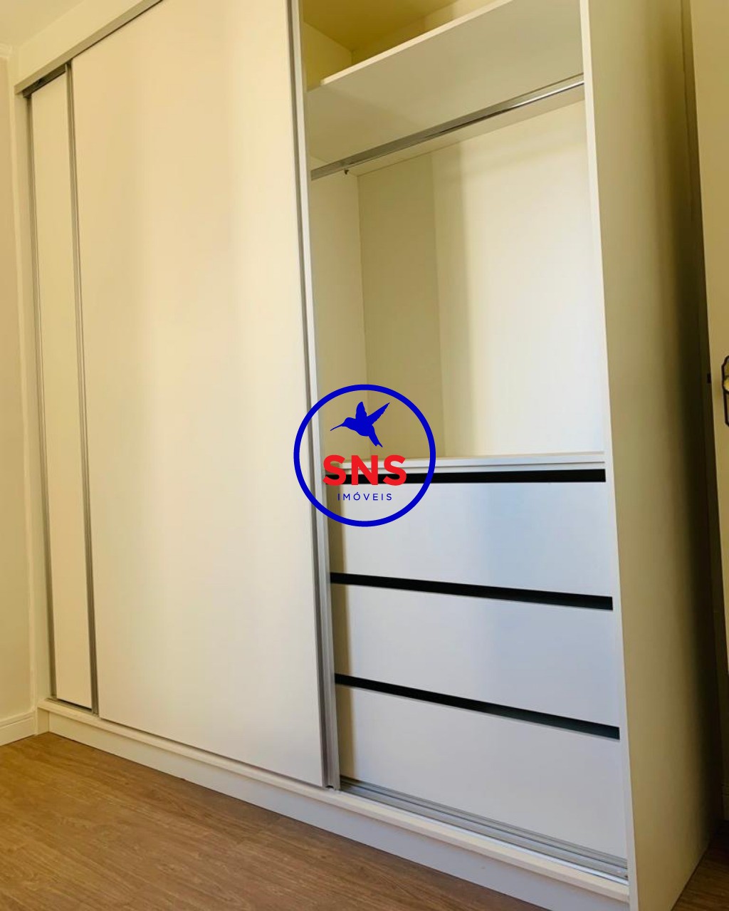 Apartamento à venda com 3 quartos, 154m² - Foto 9