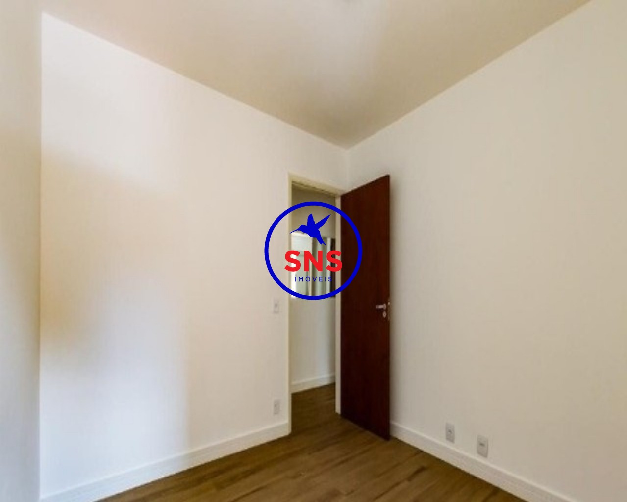 Apartamento à venda com 2 quartos, 70m² - Foto 9