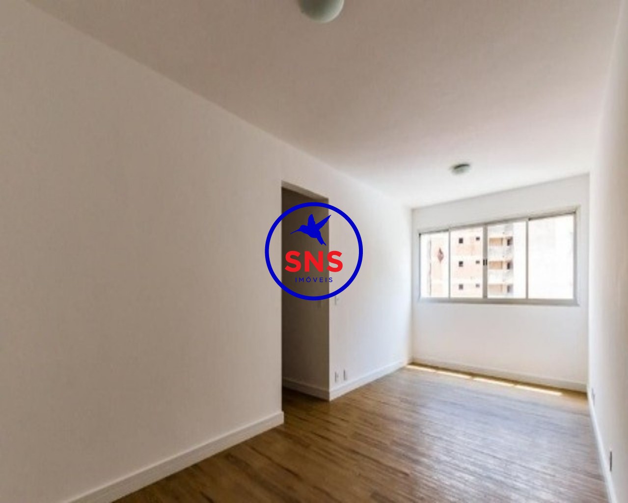 Apartamento à venda com 2 quartos, 70m² - Foto 1