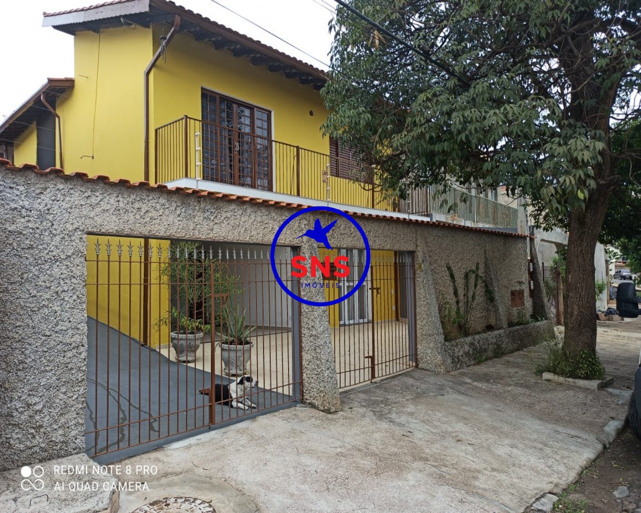 Sobrado à venda com 3 quartos, 227m² - Foto 1