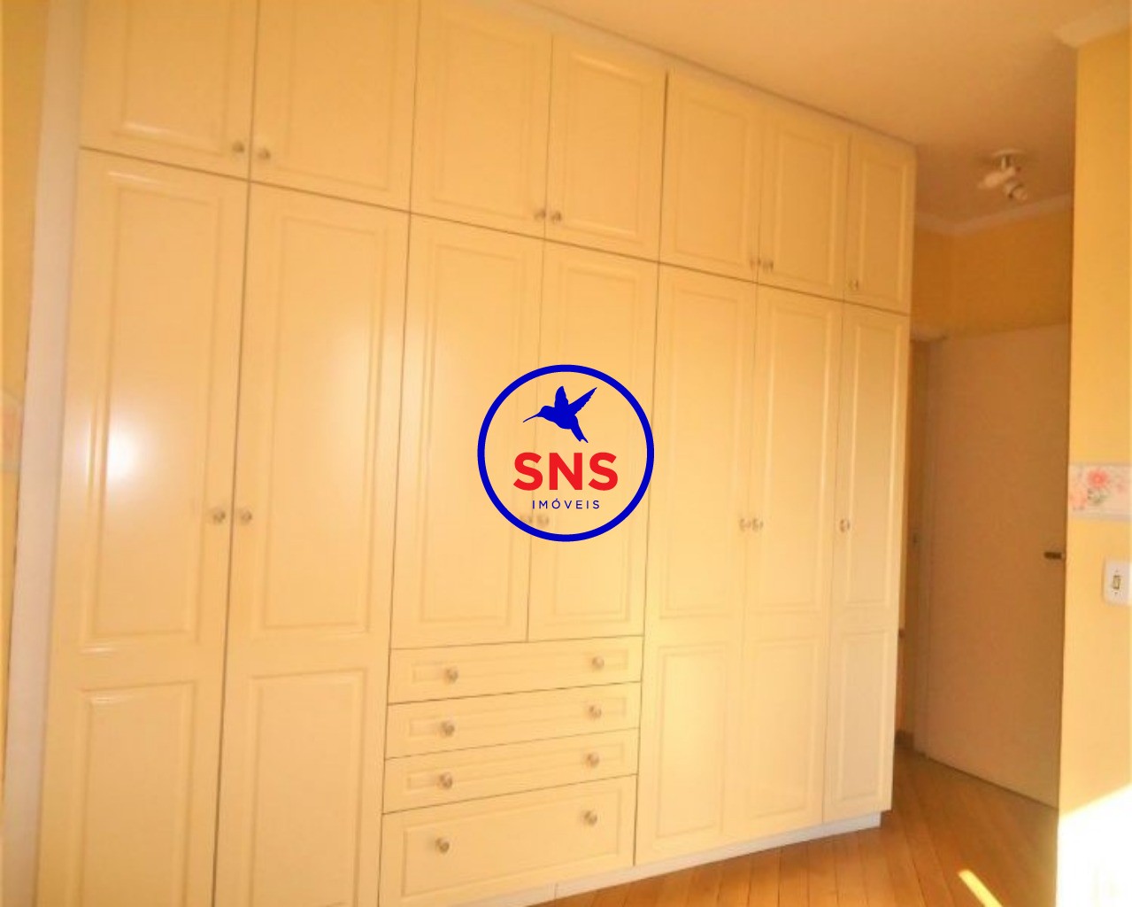 Apartamento à venda com 2 quartos, 70m² - Foto 9