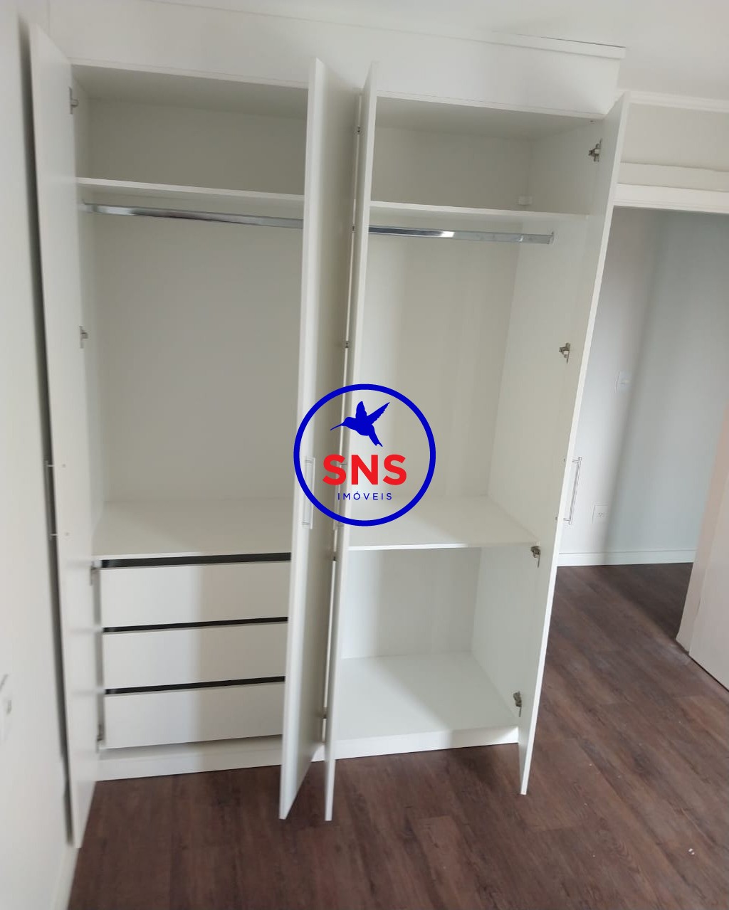 Apartamento à venda com 3 quartos, 154m² - Foto 11