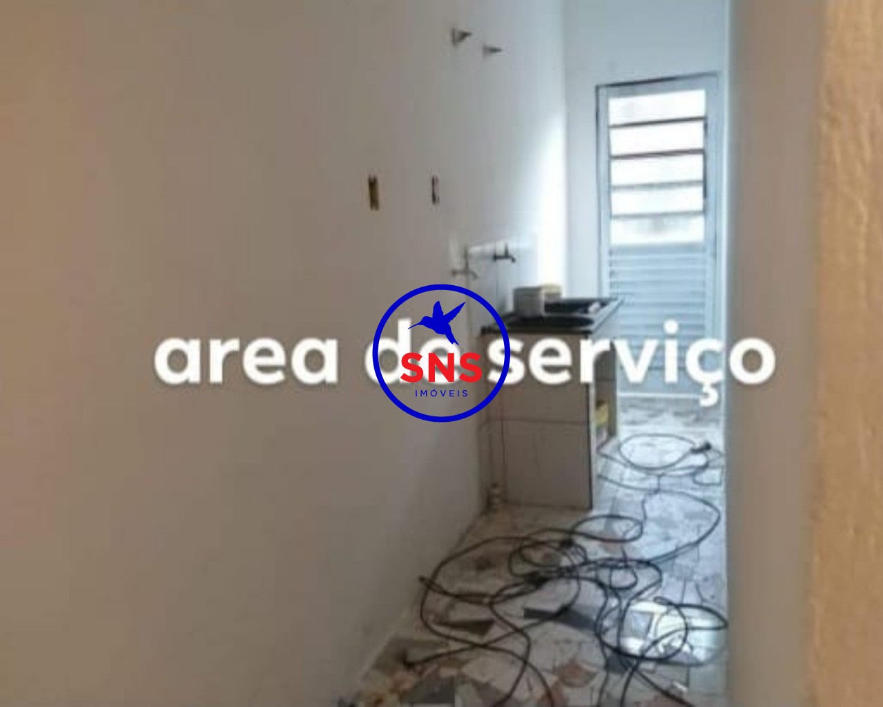 Casa à venda com 2 quartos, 200m² - Foto 3