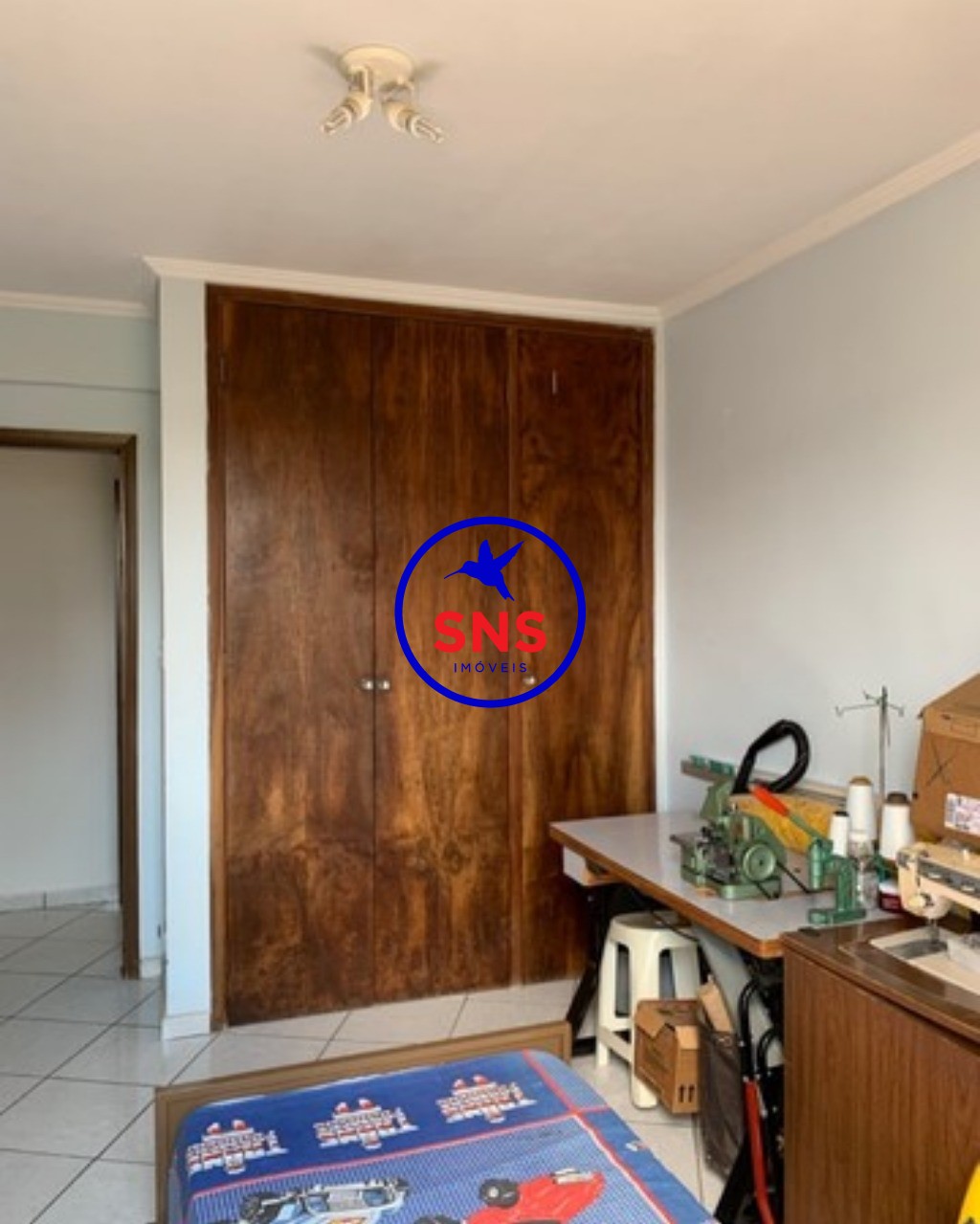 Apartamento à venda com 3 quartos, 110m² - Foto 3