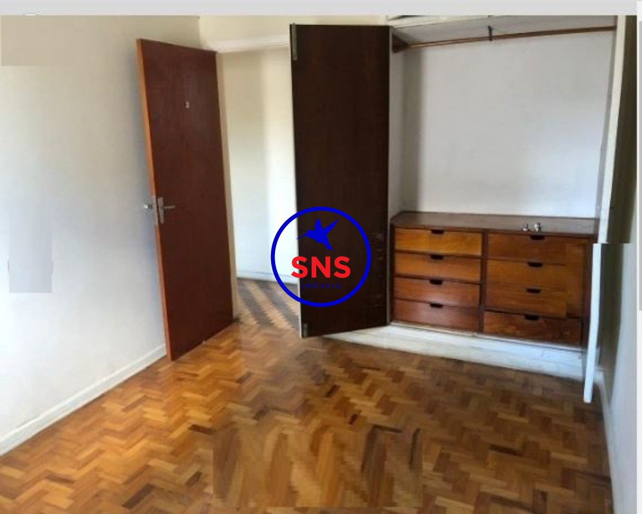 Apartamento à venda com 3 quartos, 87m² - Foto 4