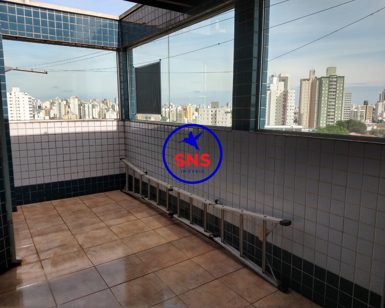 Apartamento à venda com 4 quartos, 215m² - Foto 21