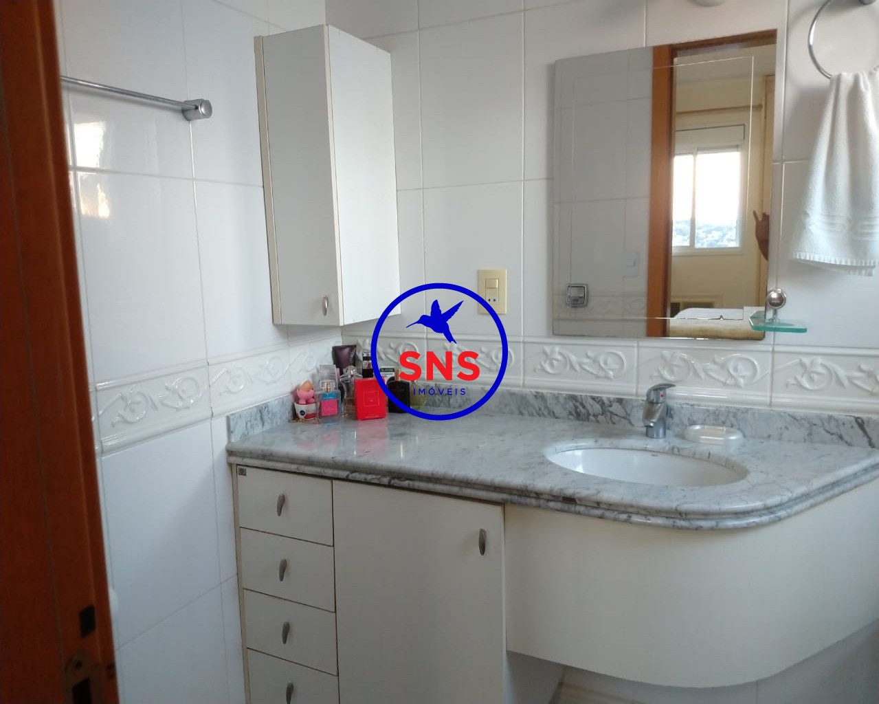 Apartamento à venda com 4 quartos, 215m² - Foto 16