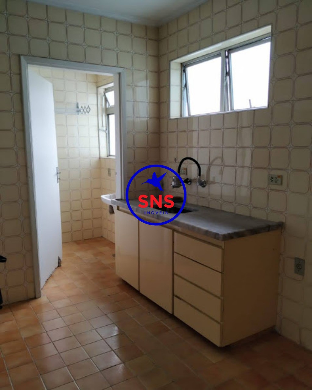 Apartamento à venda com 1 quarto, 44m² - Foto 2