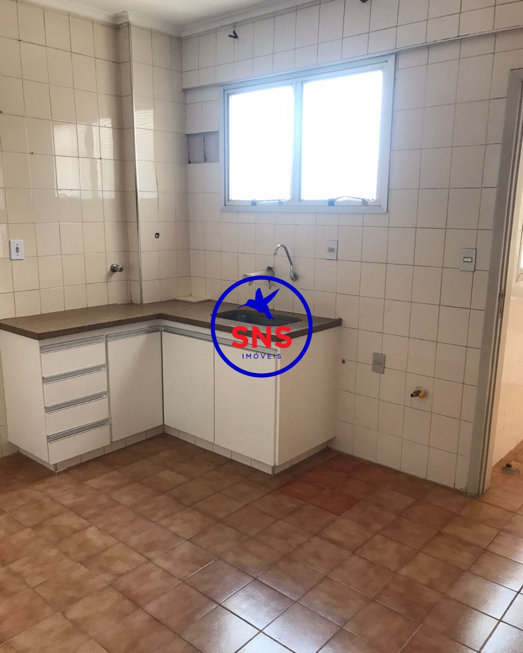 Apartamento à venda com 2 quartos, 80m² - Foto 5