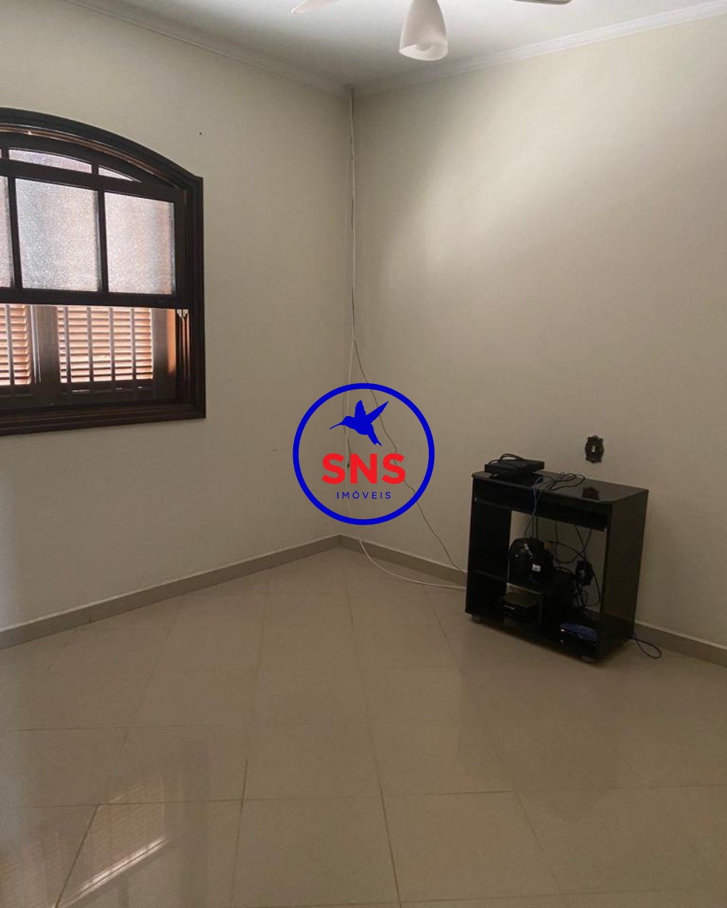 Casa à venda com 4 quartos, 178m² - Foto 25