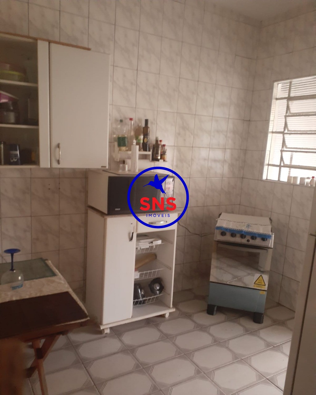 Casa à venda com 2 quartos, 120m² - Foto 2