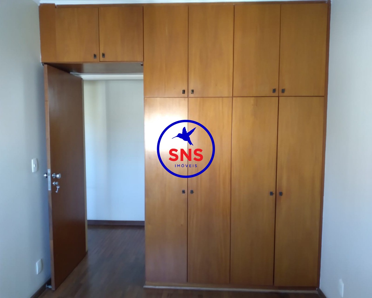 Apartamento à venda com 2 quartos, 80m² - Foto 9