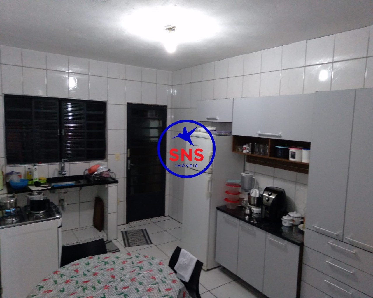 Casa à venda com 2 quartos, 150m² - Foto 9