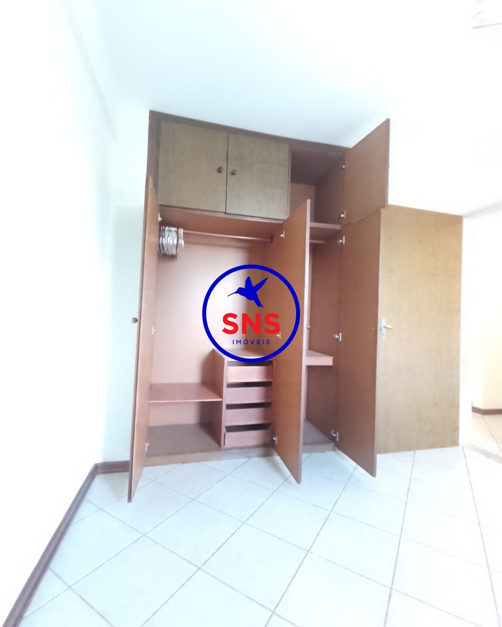 Apartamento à venda com 1 quarto, 55m² - Foto 6