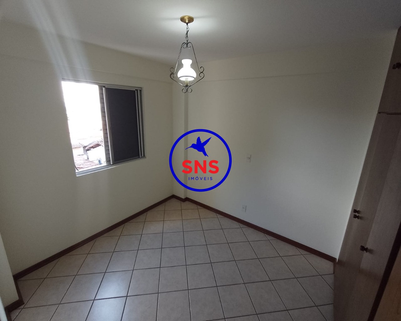 Apartamento à venda com 1 quarto, 55m² - Foto 4