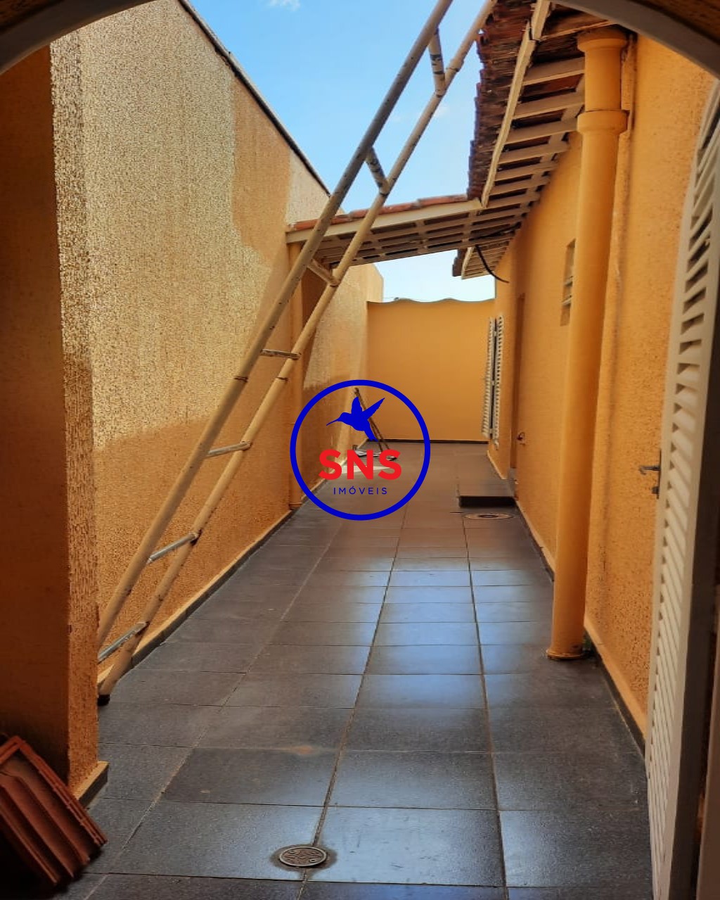 Casa à venda com 3 quartos, 223m² - Foto 43