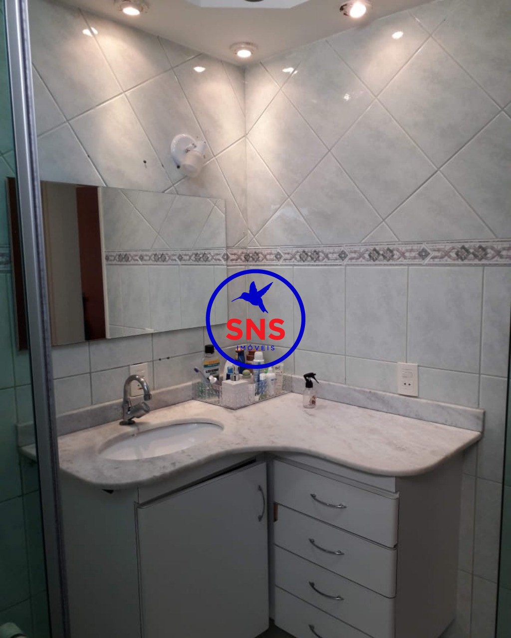 Apartamento à venda com 2 quartos, 64m² - Foto 19