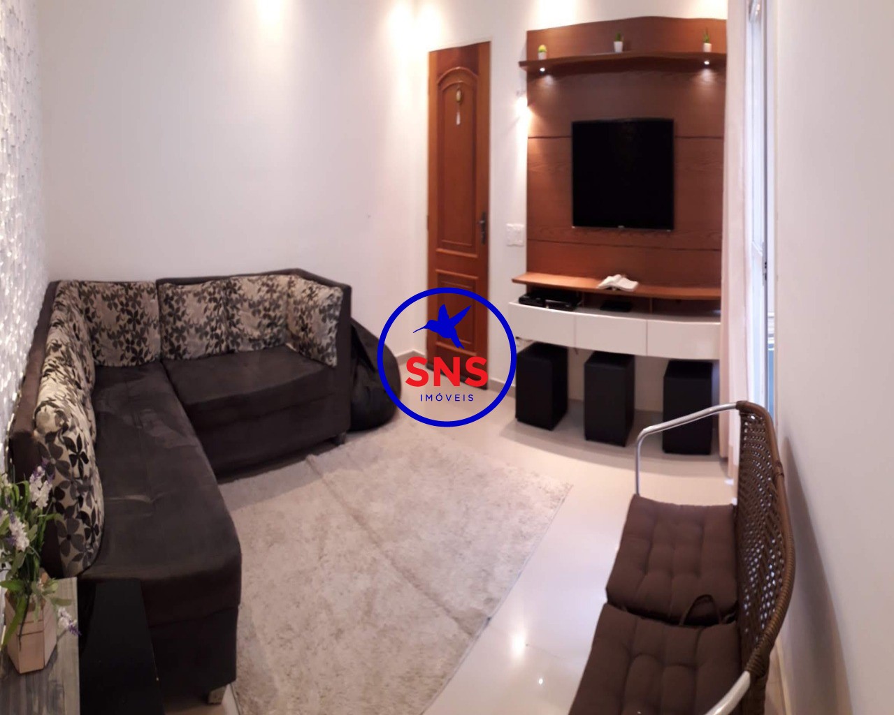 Apartamento à venda com 2 quartos, 64m² - Foto 1