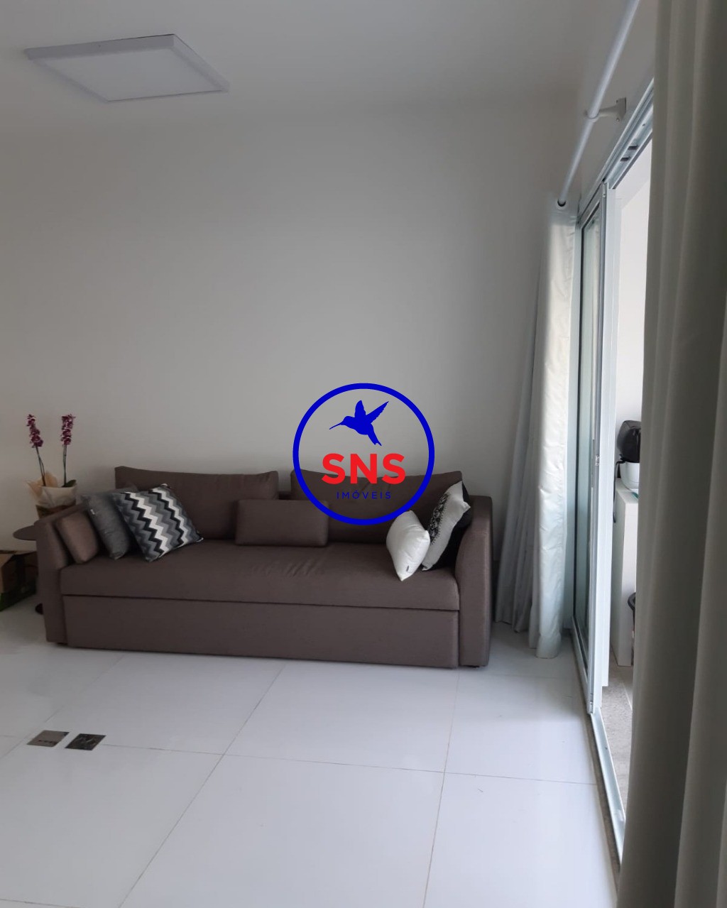 Apartamento à venda com 1 quarto, 54m² - Foto 2