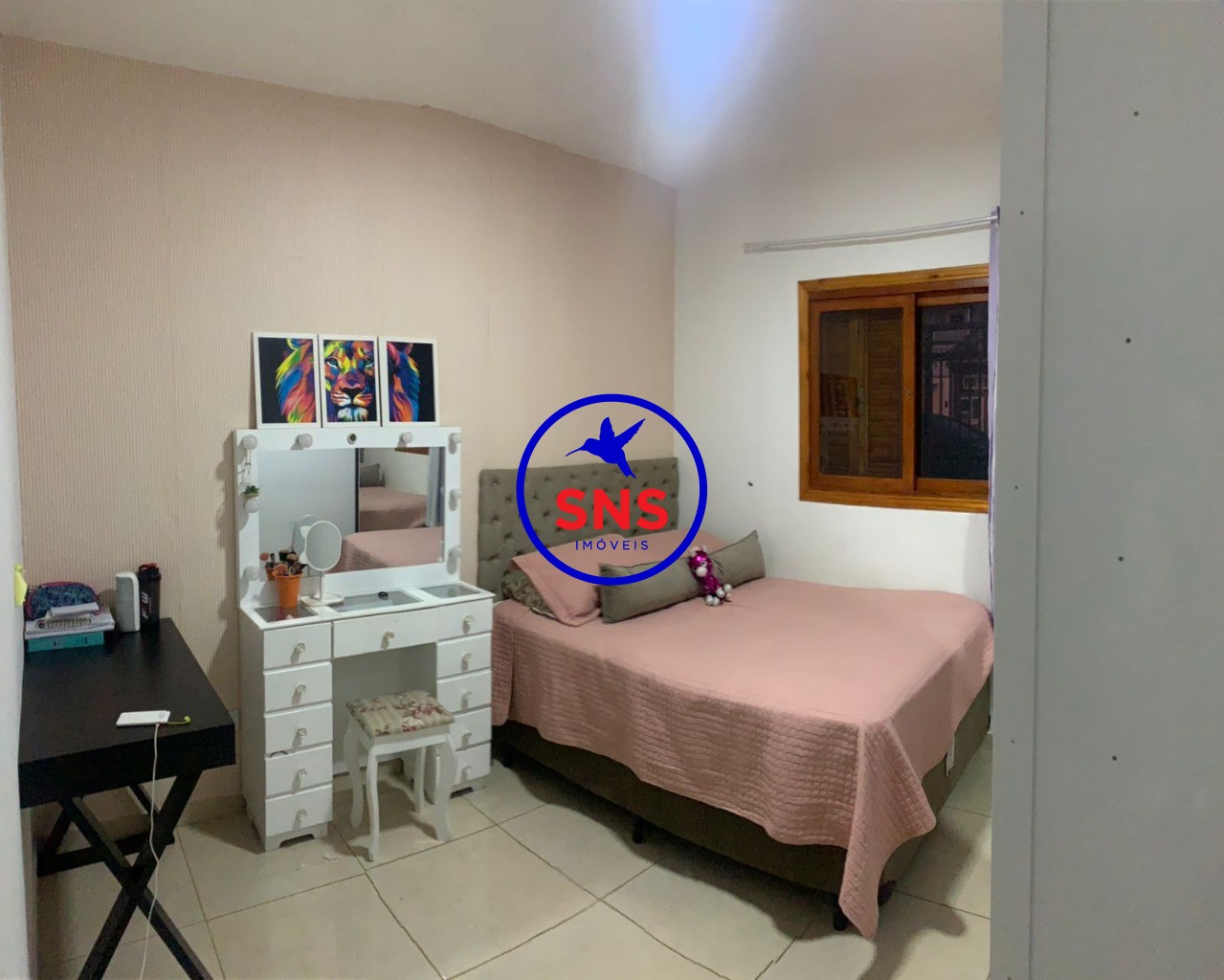 Casa à venda com 4 quartos, 150m² - Foto 4