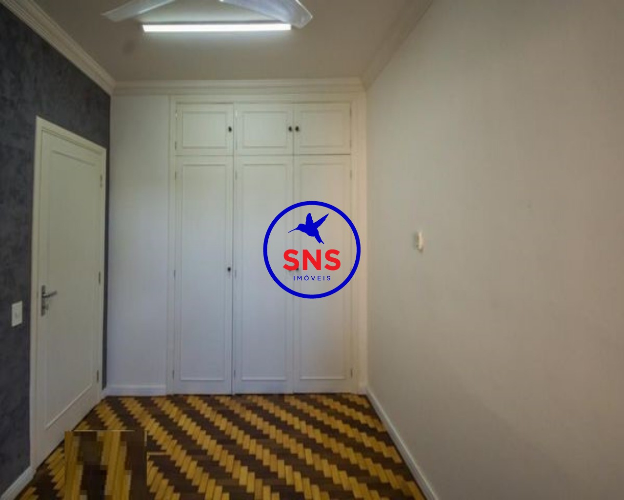 Casa à venda com 3 quartos, 256m² - Foto 11