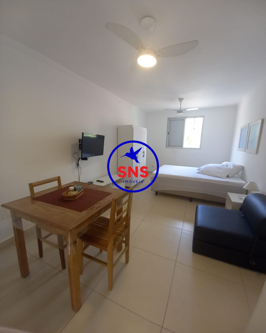 Apartamento à venda com 1 quarto, 40m² - Foto 1