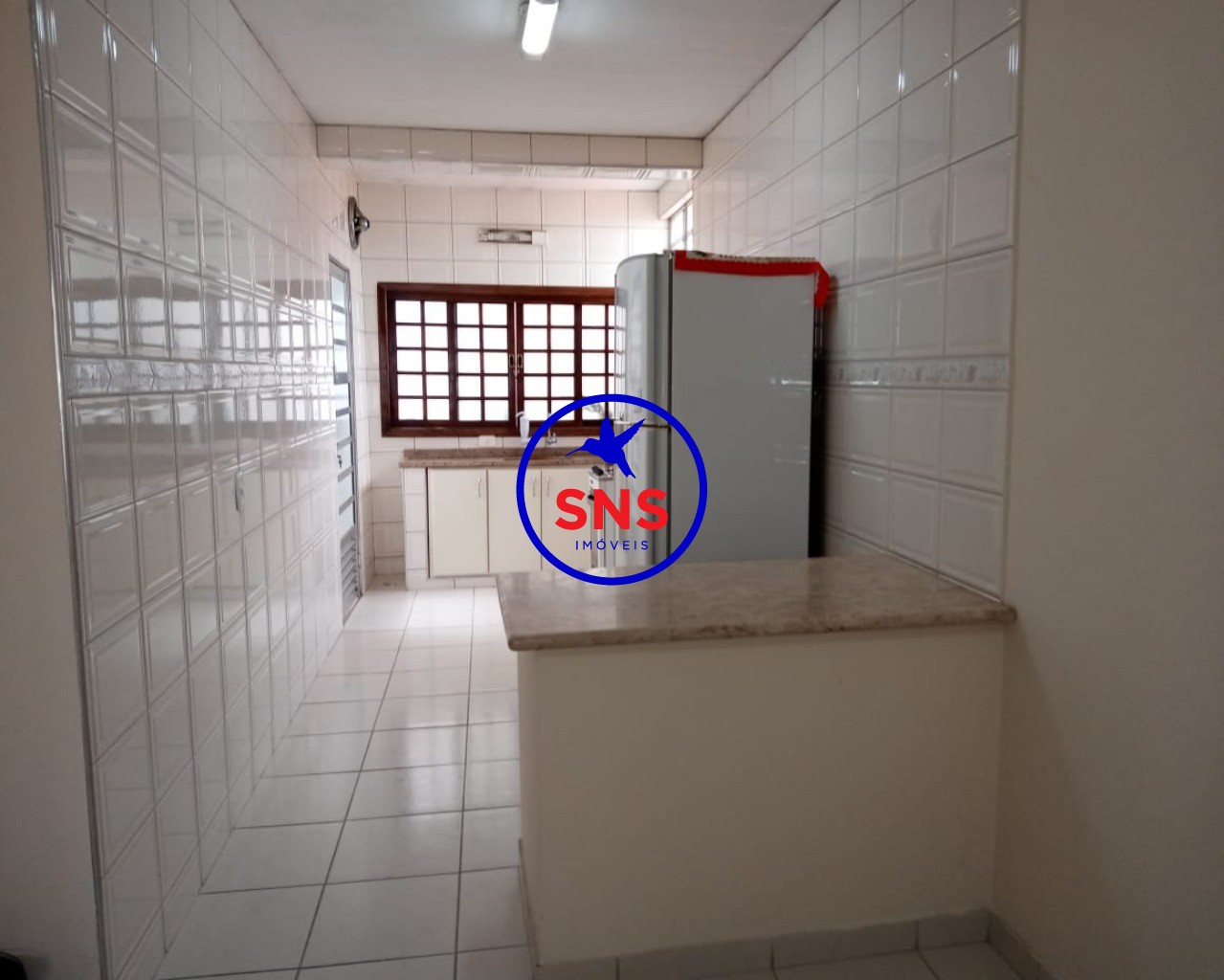 Casa à venda com 3 quartos, 180m² - Foto 10