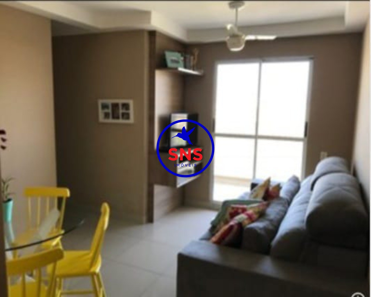 Apartamento à venda com 3 quartos, 61m² - Foto 2