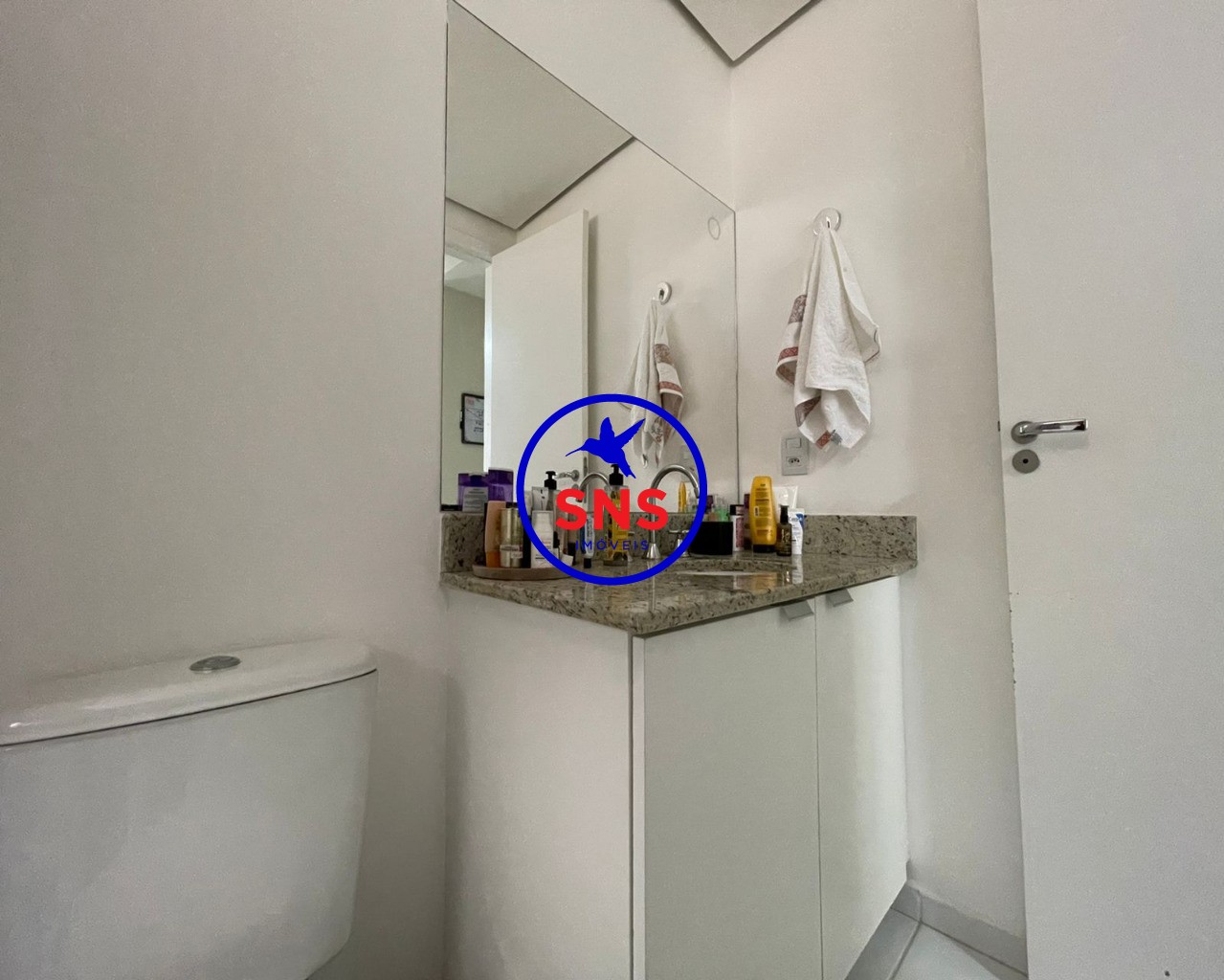 Apartamento à venda com 2 quartos, 65m² - Foto 9