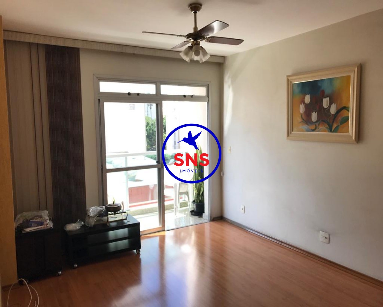 Apartamento à venda com 3 quartos, 115m² - Foto 1