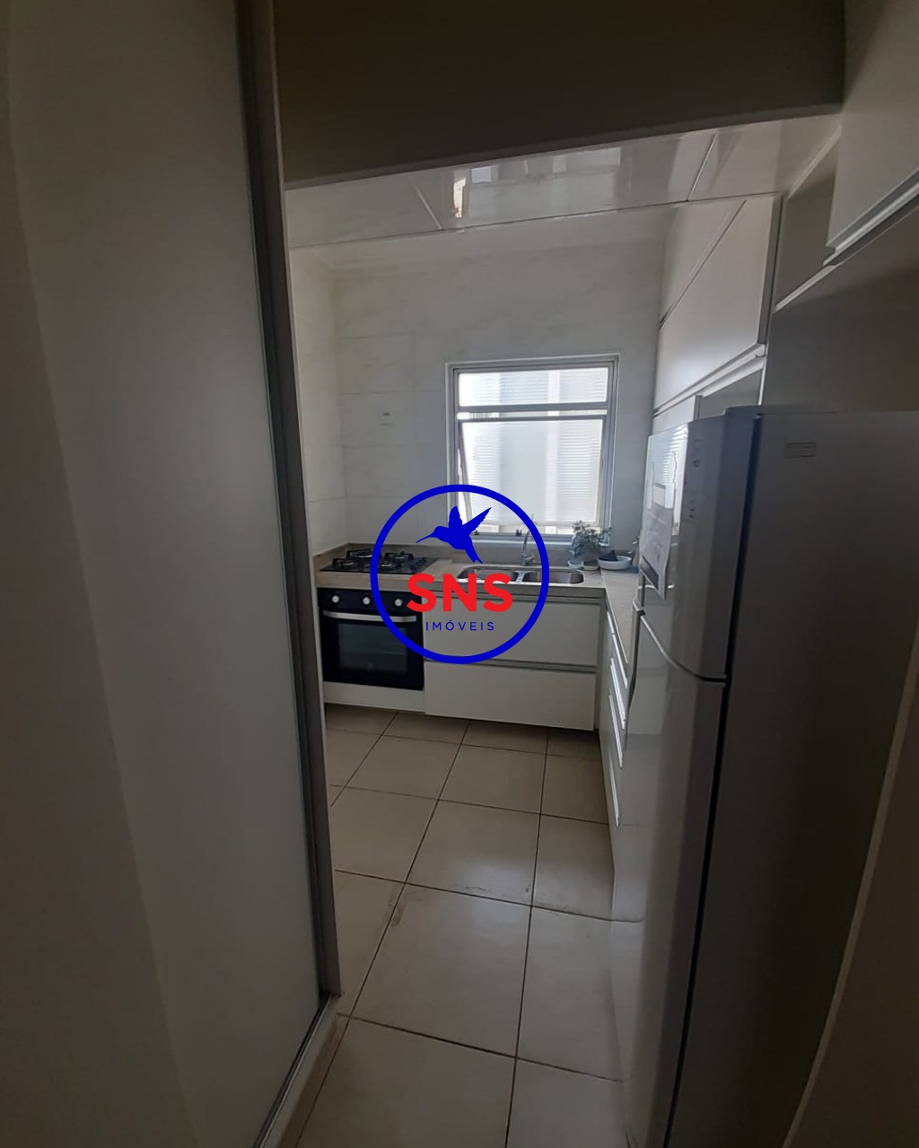 Apartamento à venda com 3 quartos, 107m² - Foto 11