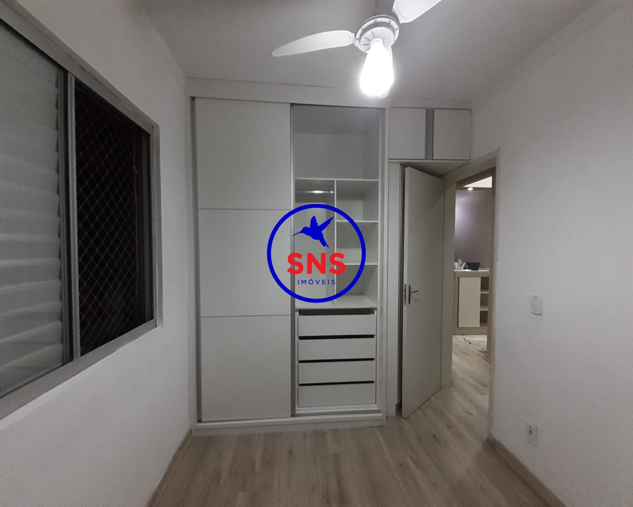 Apartamento à venda com 2 quartos, 45m² - Foto 4