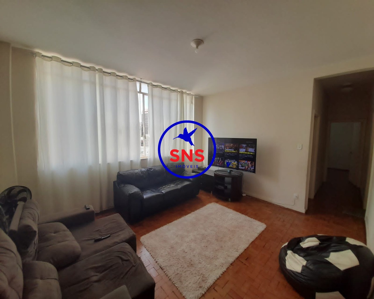 Apartamento à venda com 3 quartos, 95m² - Foto 1