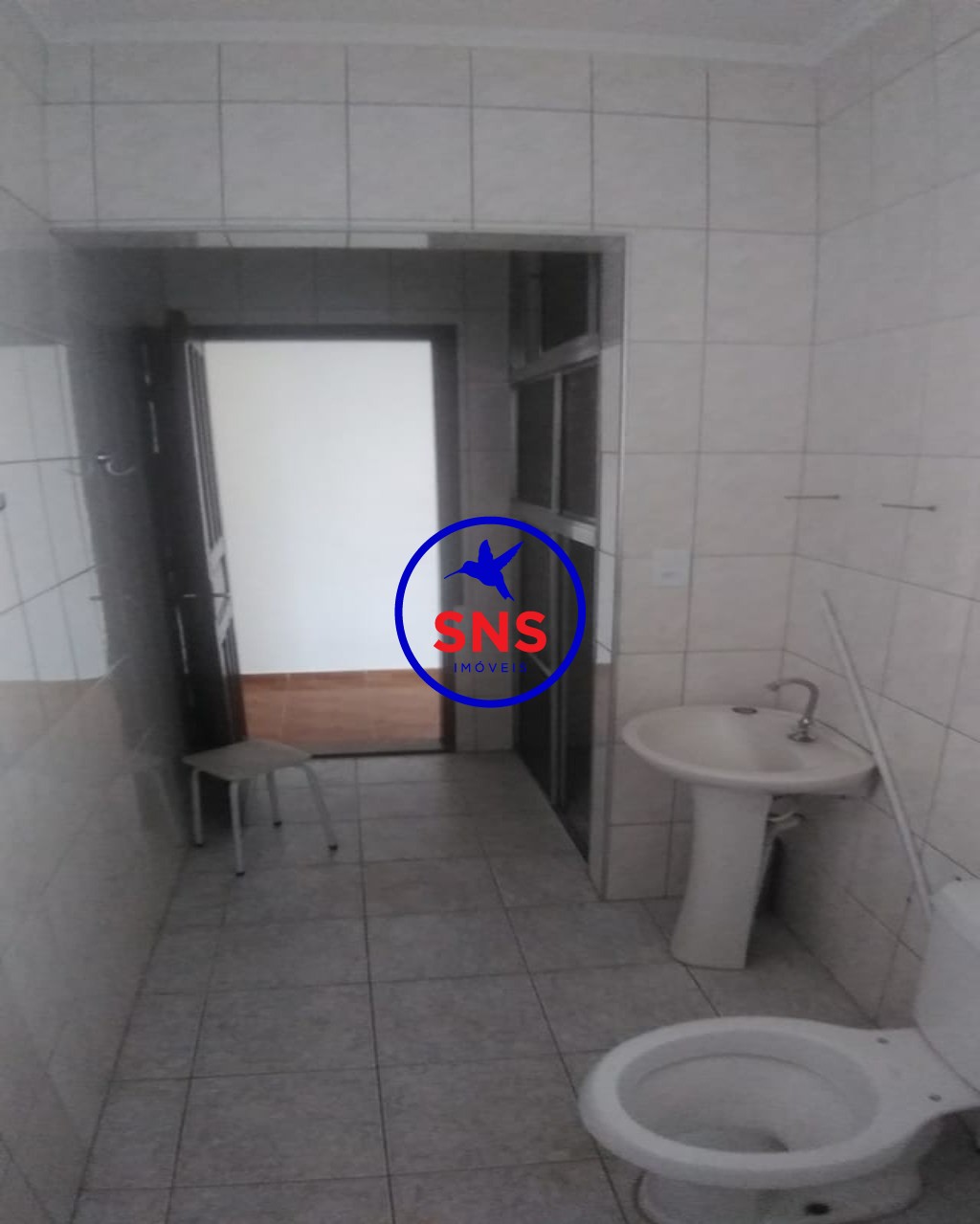 Casa à venda com 4 quartos, 200m² - Foto 16