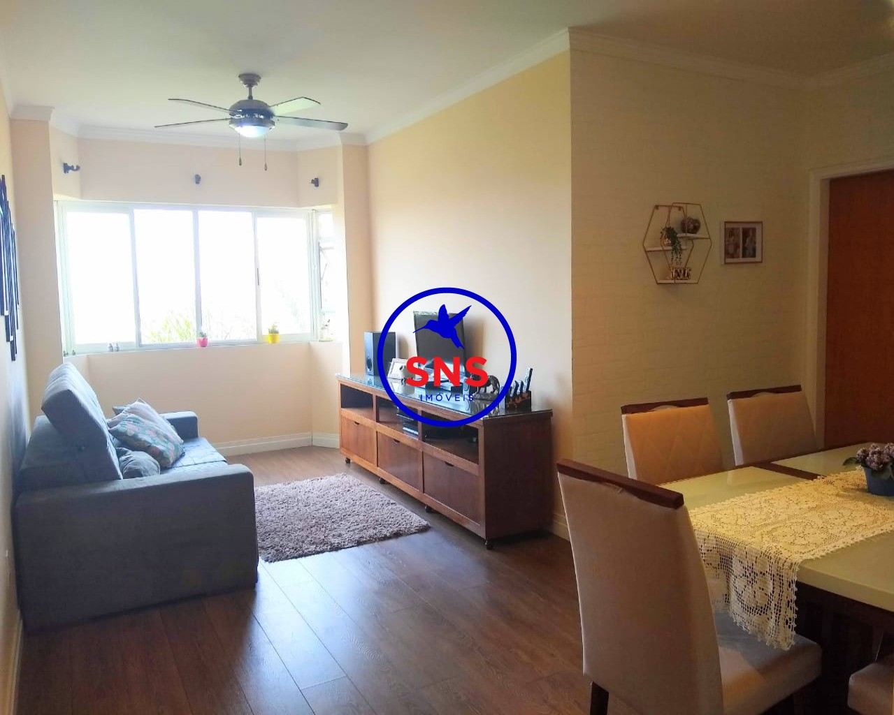 Apartamento à venda com 3 quartos, 87m² - Foto 2