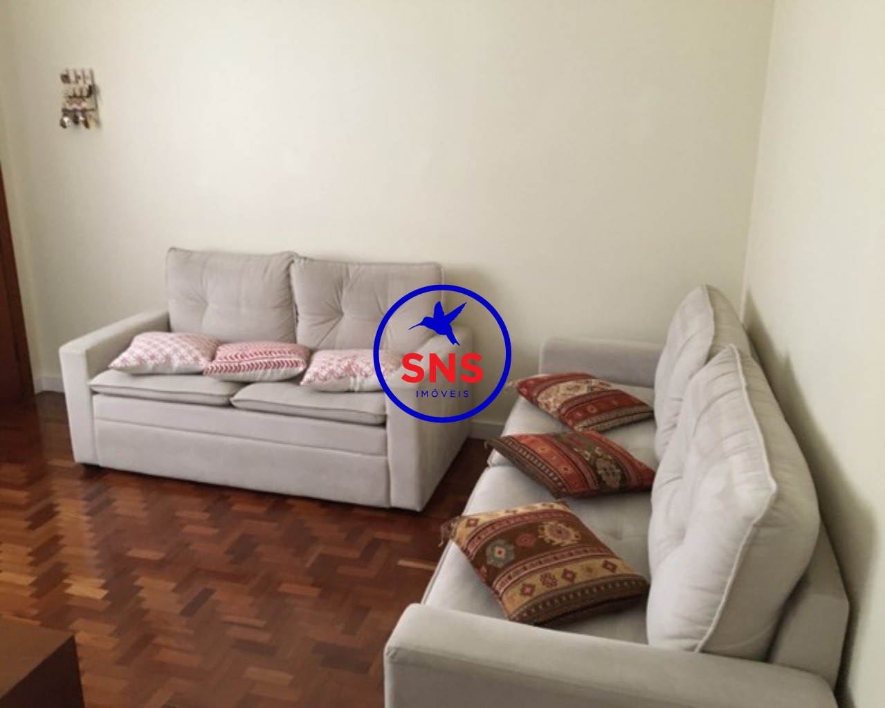 Apartamento à venda com 2 quartos, 60m² - Foto 2