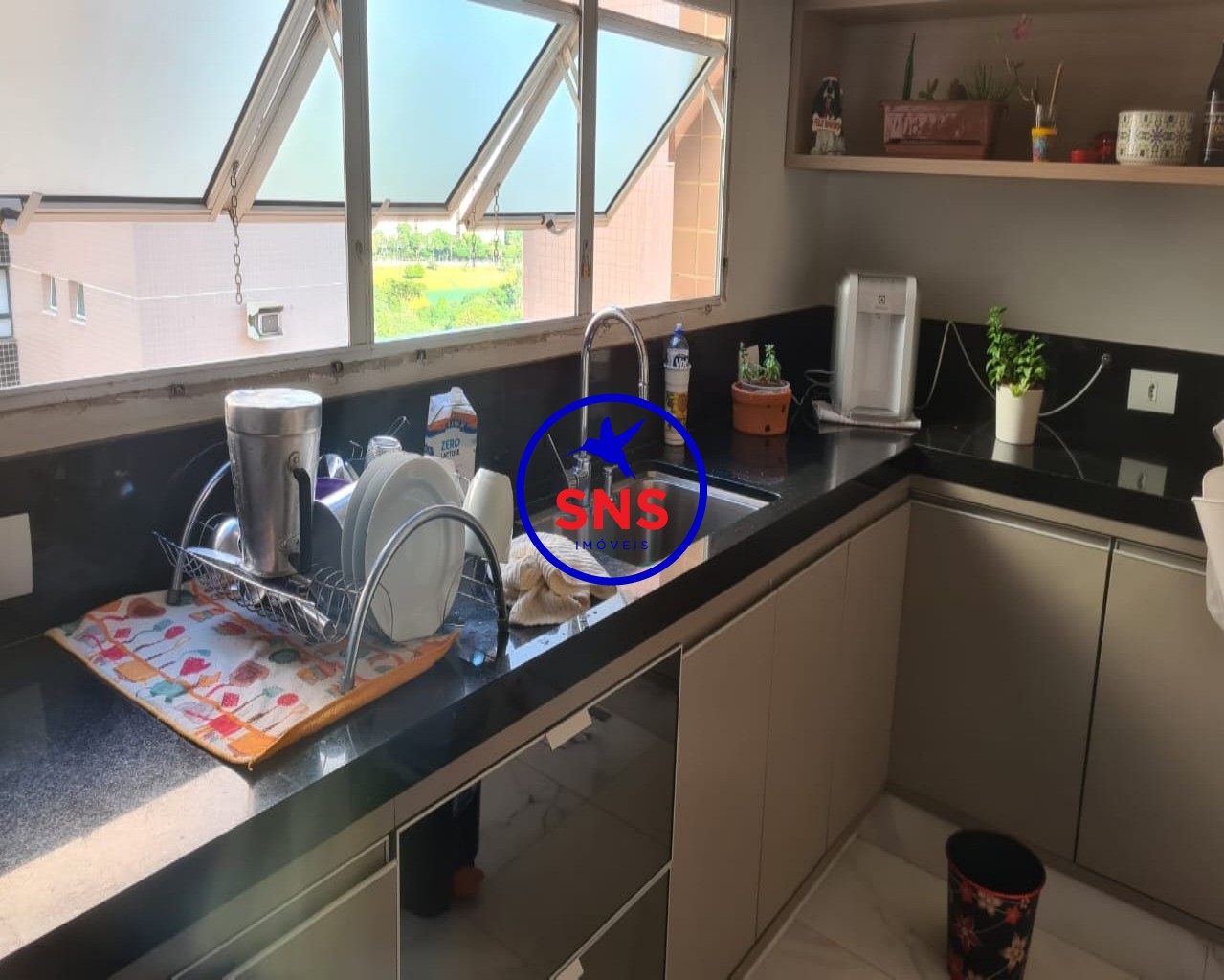 Apartamento à venda com 3 quartos, 110m² - Foto 13