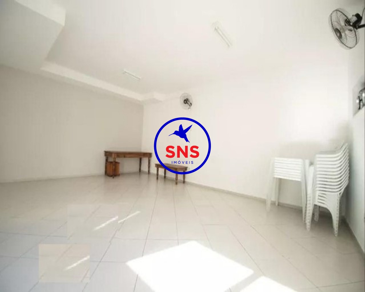 Apartamento à venda com 2 quartos, 55m² - Foto 13