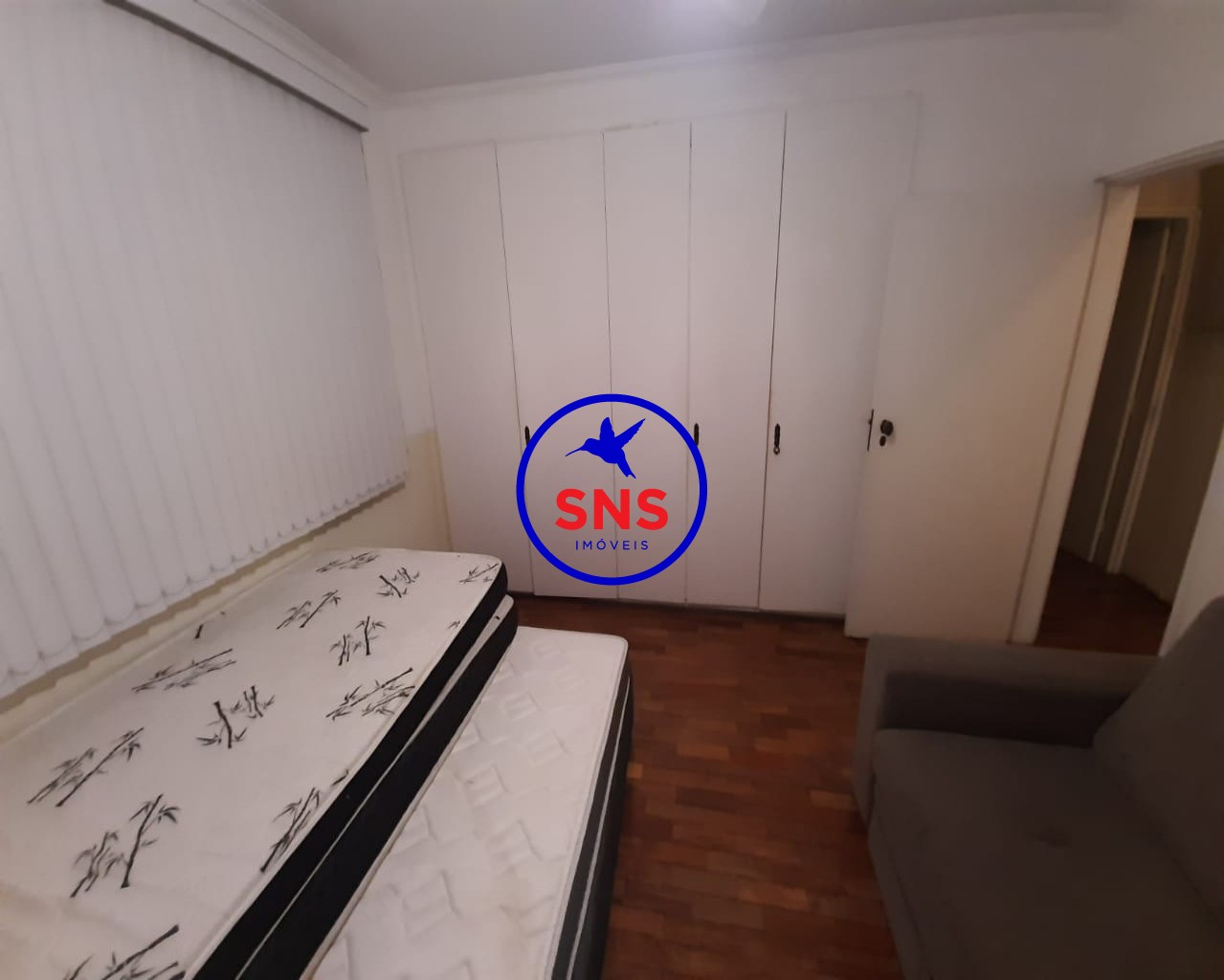 Apartamento à venda com 3 quartos, 168m² - Foto 11