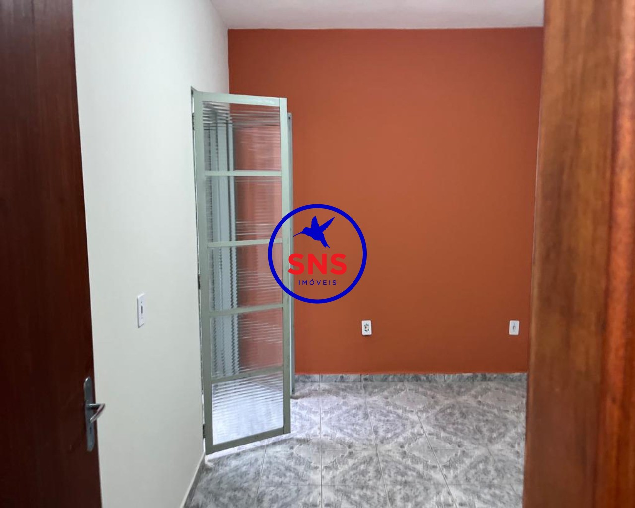 Casa à venda com 2 quartos, 100m² - Foto 12