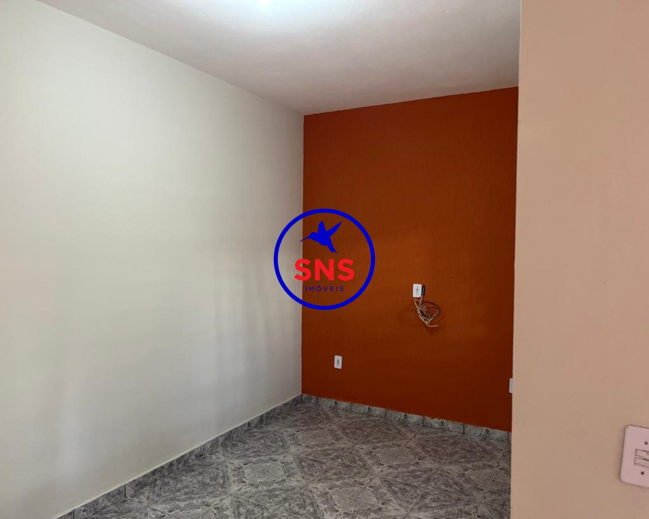 Casa à venda com 2 quartos, 100m² - Foto 4